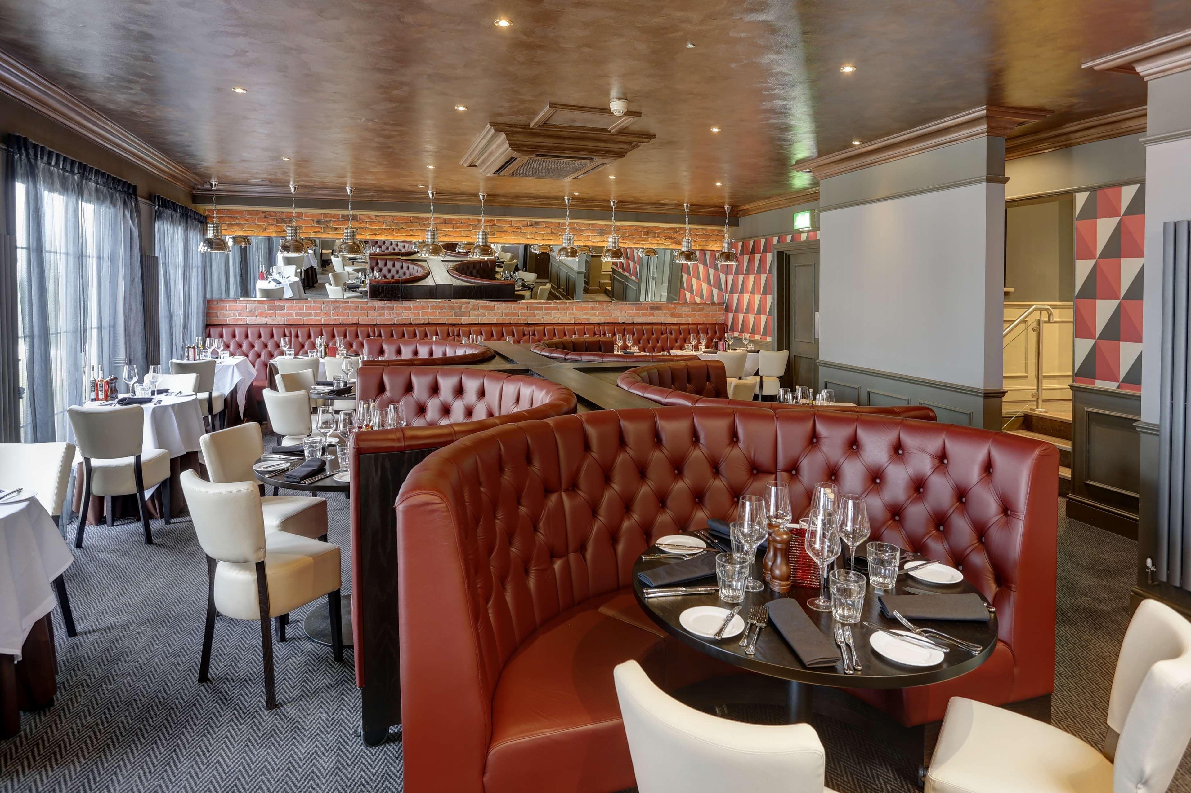 Hotel Crowne Plaza East Midlands Airport By Ihg 4*