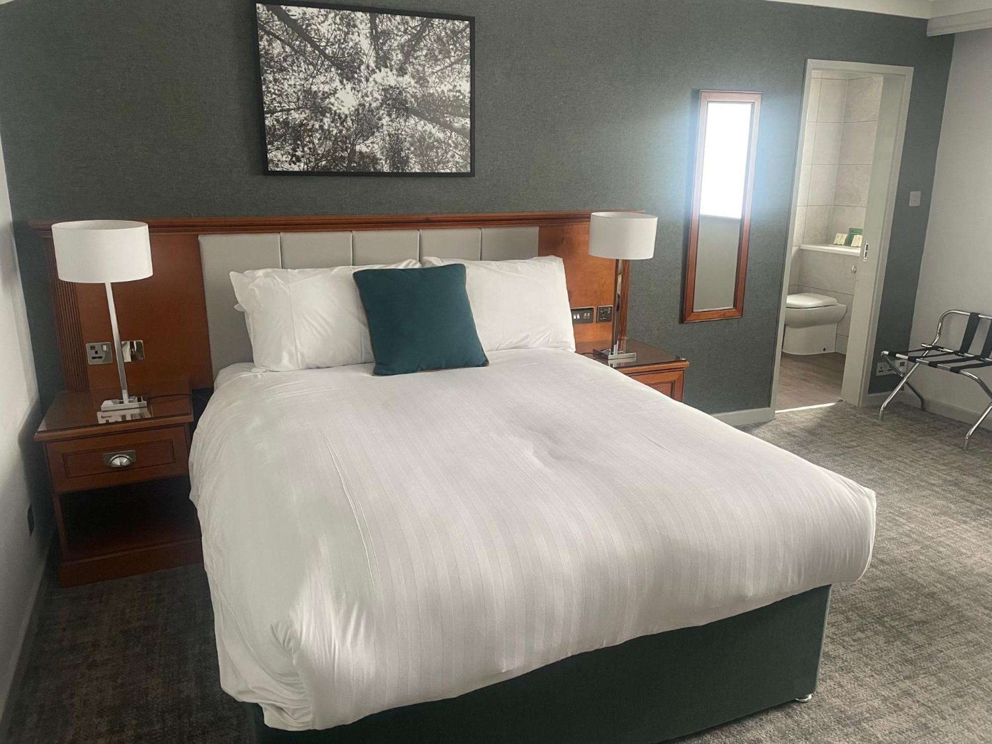 Crowne Plaza East Midlands Airport By Ihg Hotel Derby