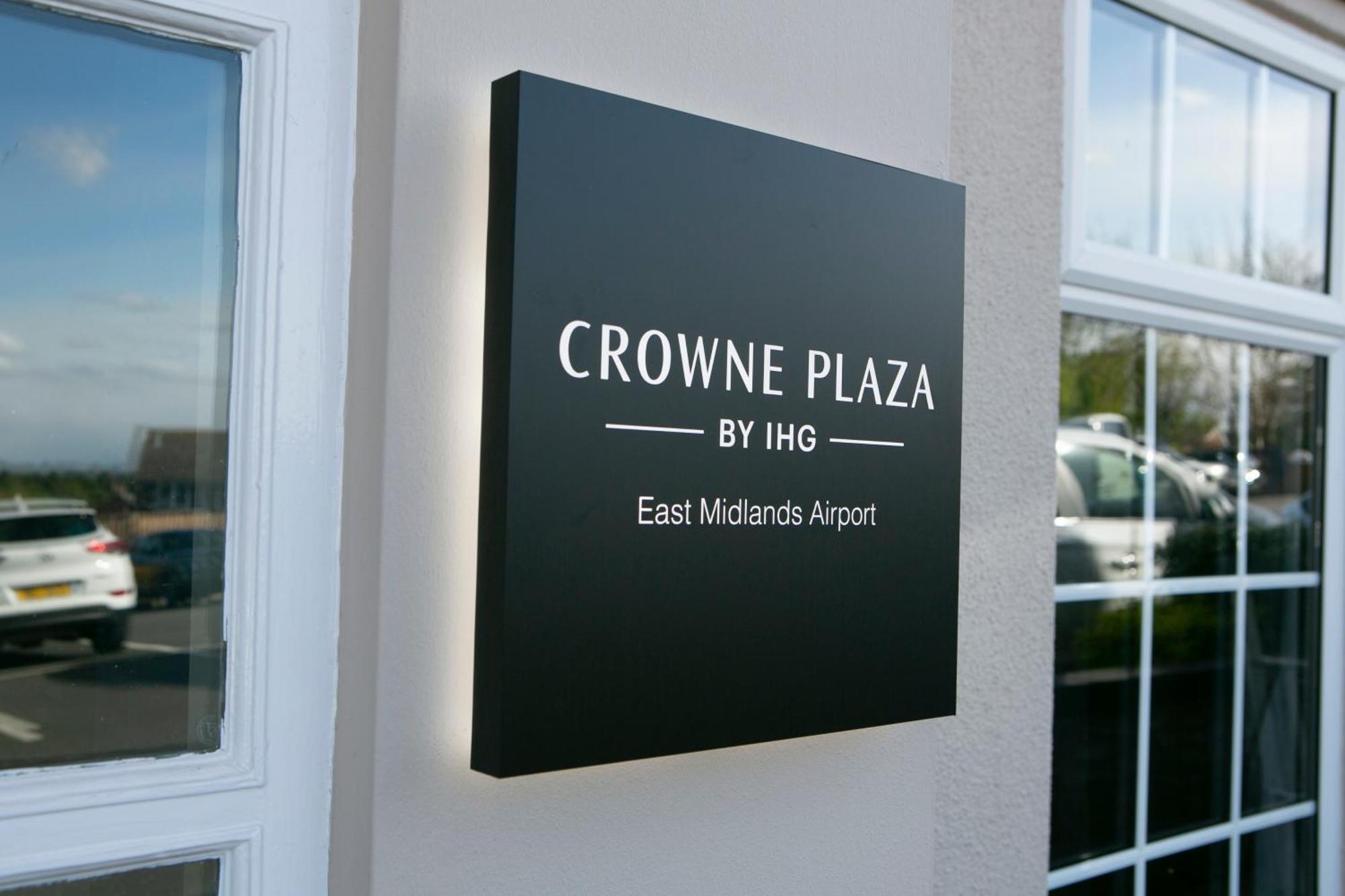 Hotel Crowne Plaza East Midlands Airport By Ihg Derby