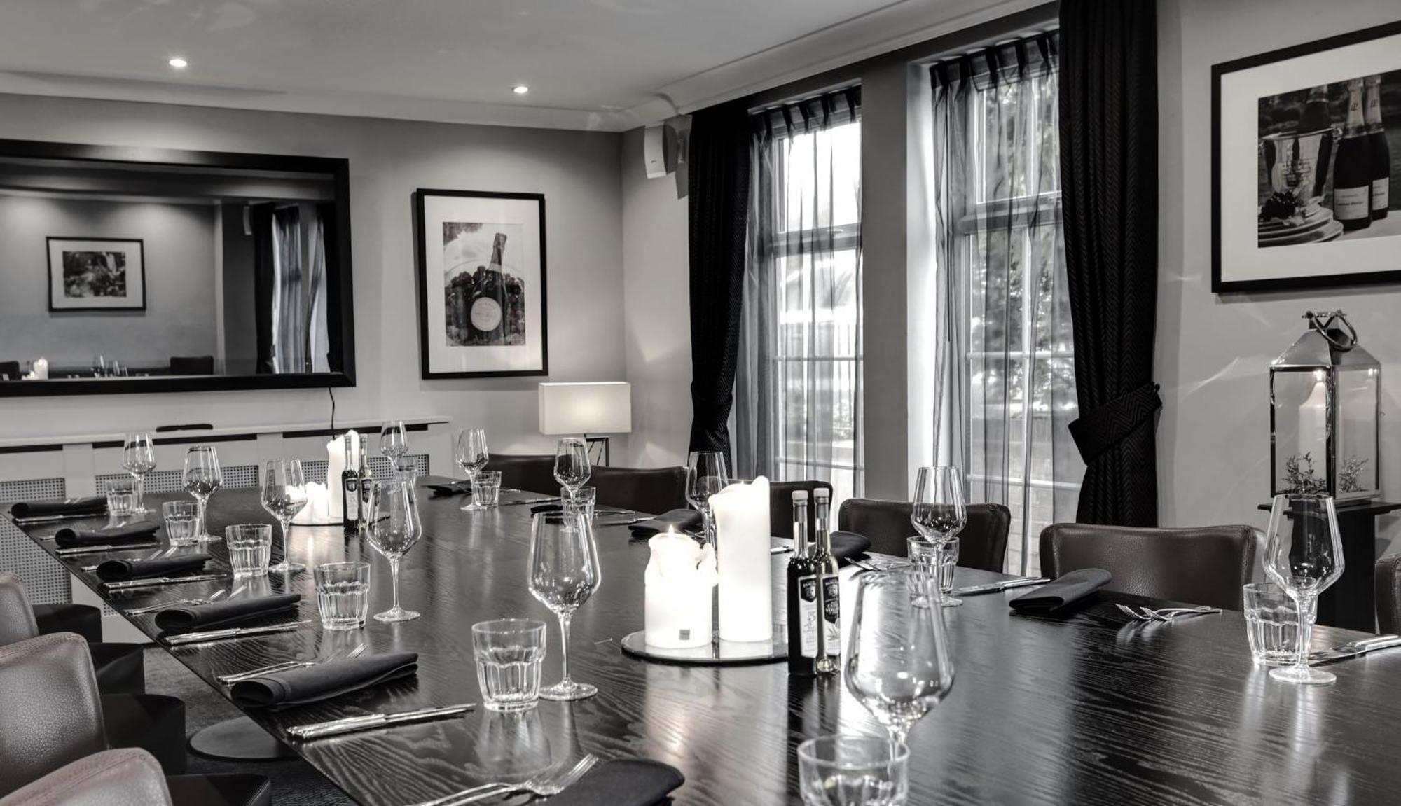 Hotel Western Premier Ema Yew Derby