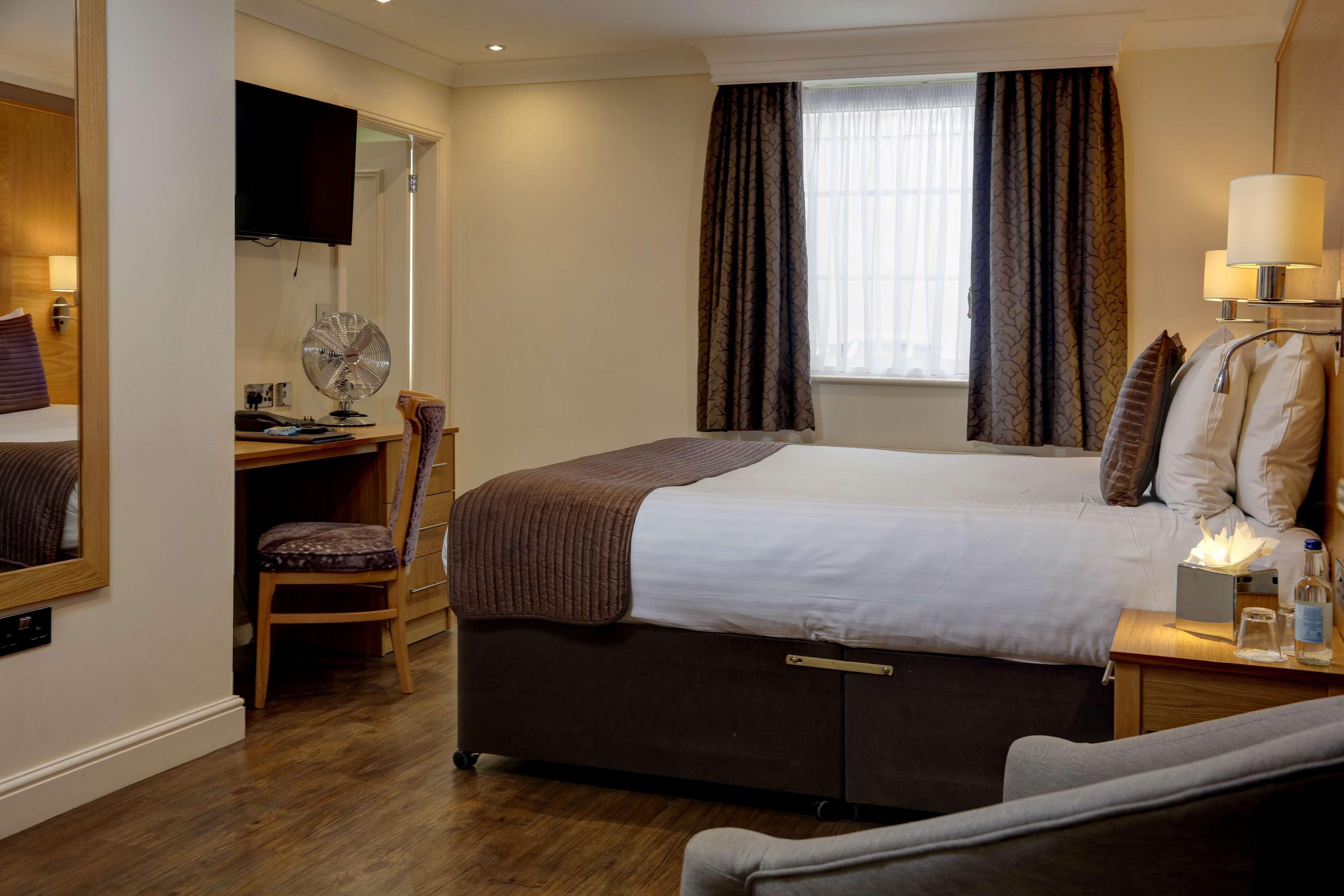 Best Western Premier EMA Yew Lodge Hotel Derby