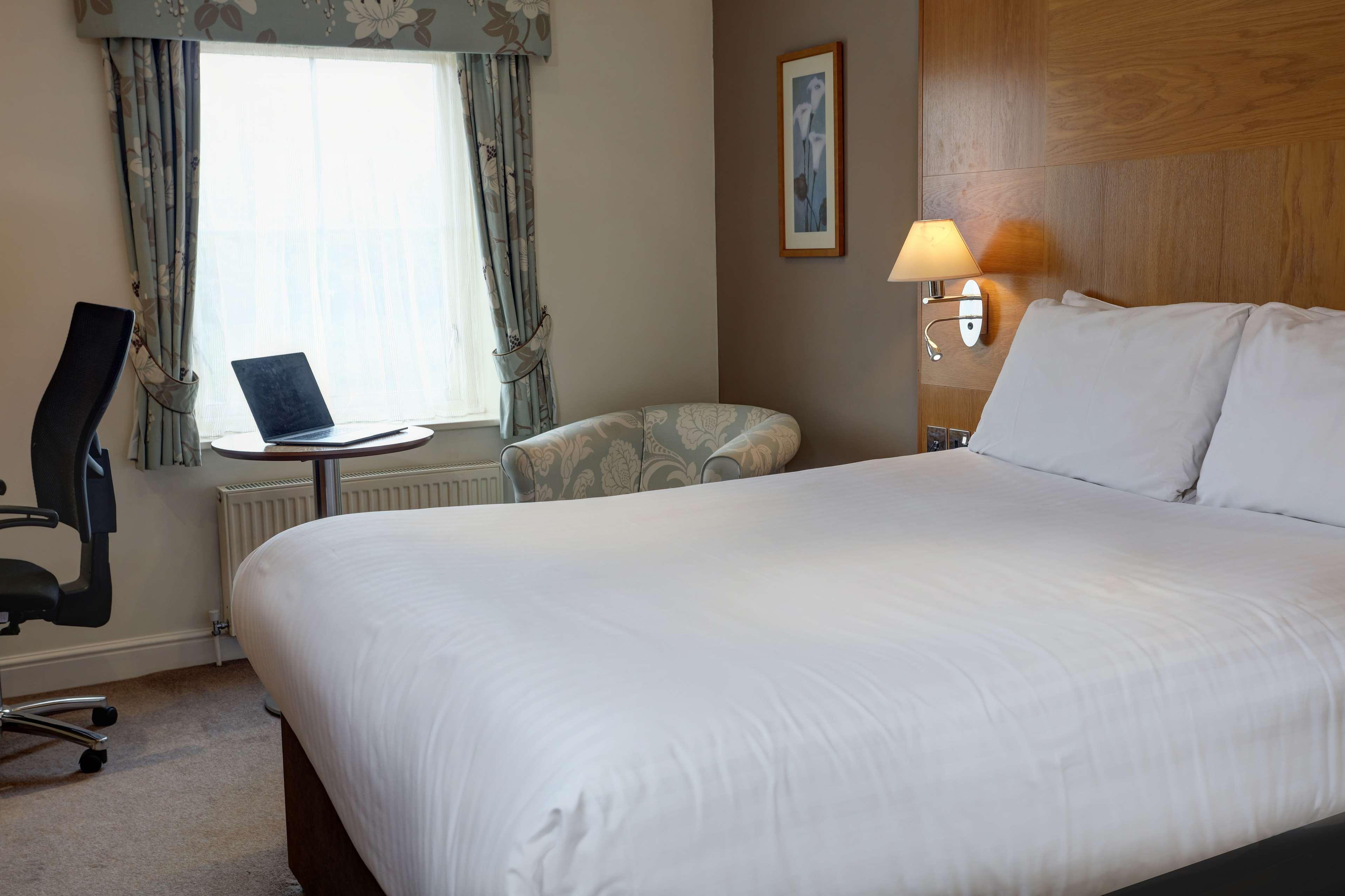 Best Western Premier EMA Yew Lodge Hotel