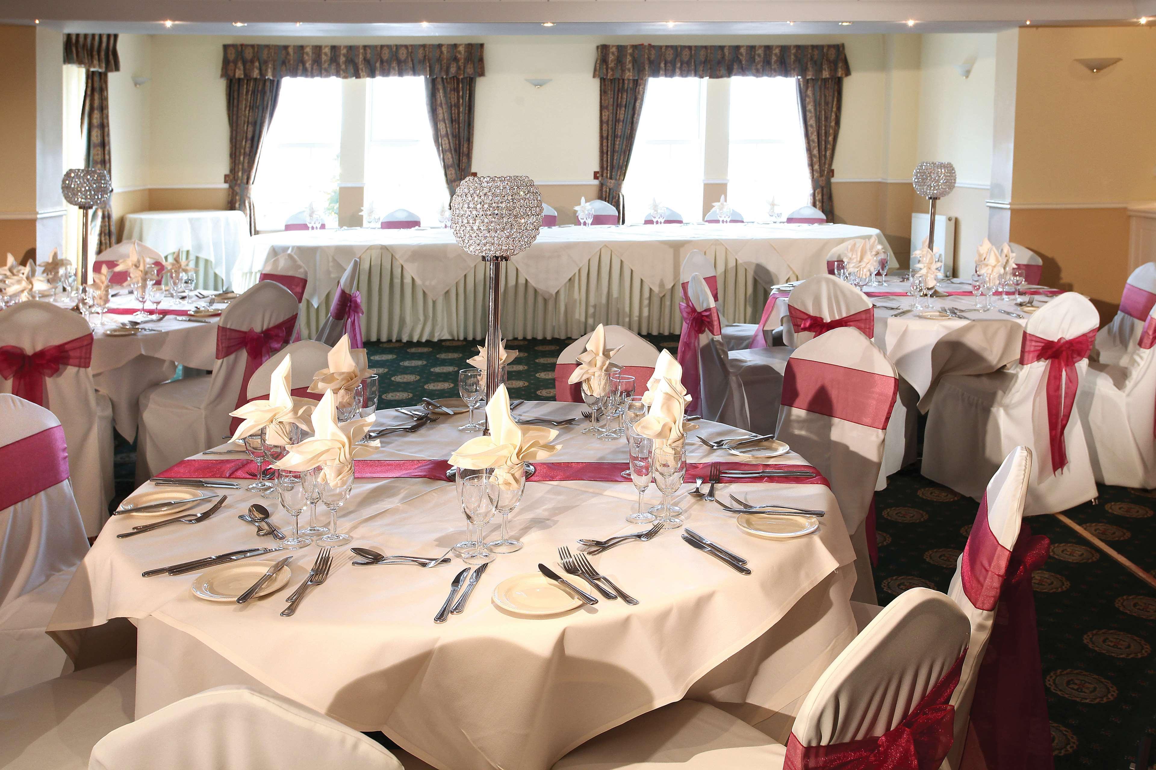 Hotel Best Western Premier EMA Yew Lodge Hotel