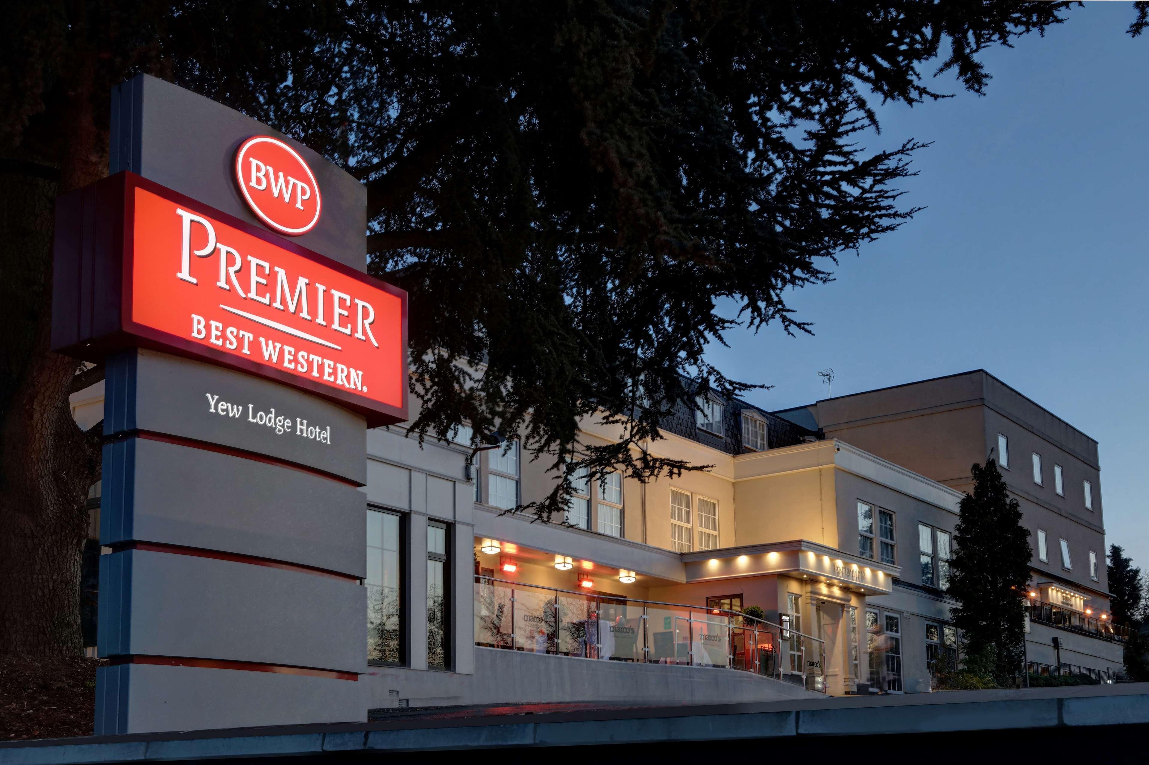 Best Western Premier EMA Yew Lodge Hotel Hotel 4*