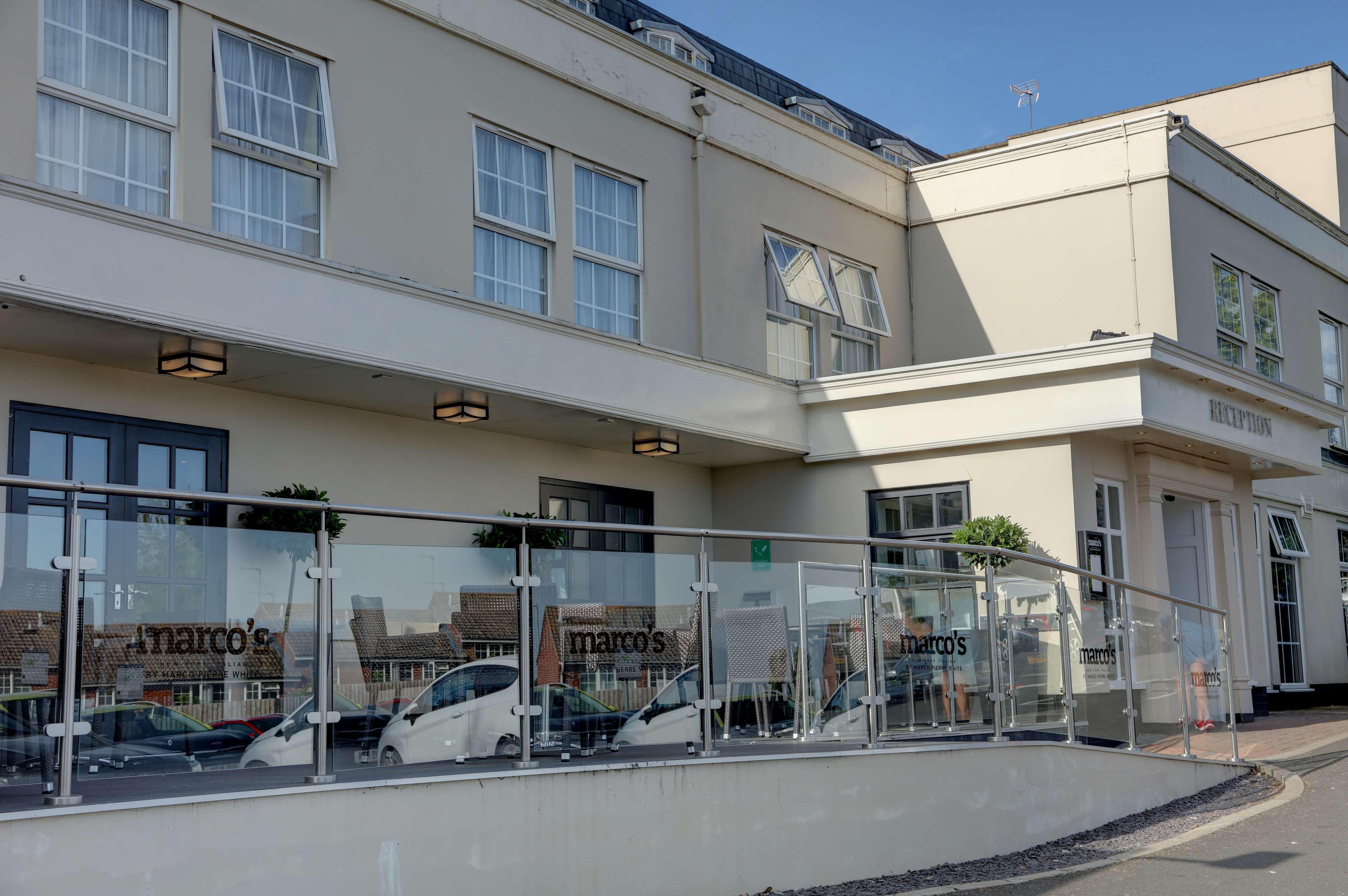 Best Western Premier EMA Yew Lodge Hotel Hotel