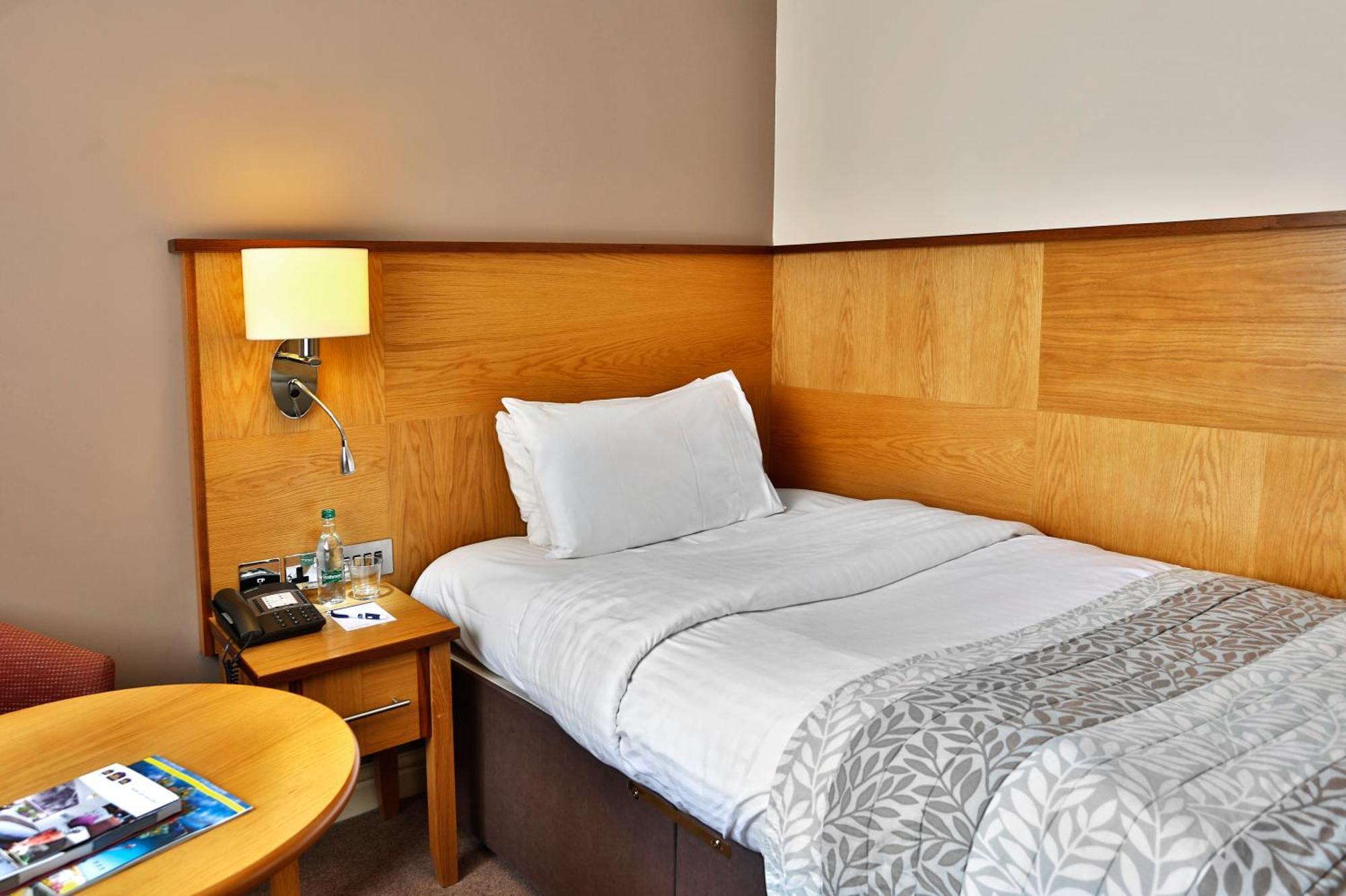 Best Western Premier EMA Yew Lodge Hotel