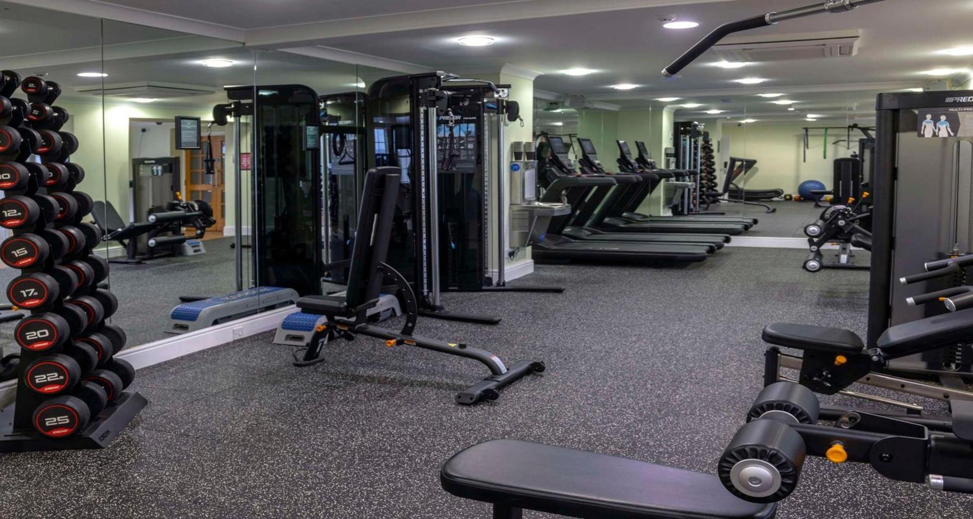 Best Western Premier EMA Yew Lodge Hotel Hotel 4*