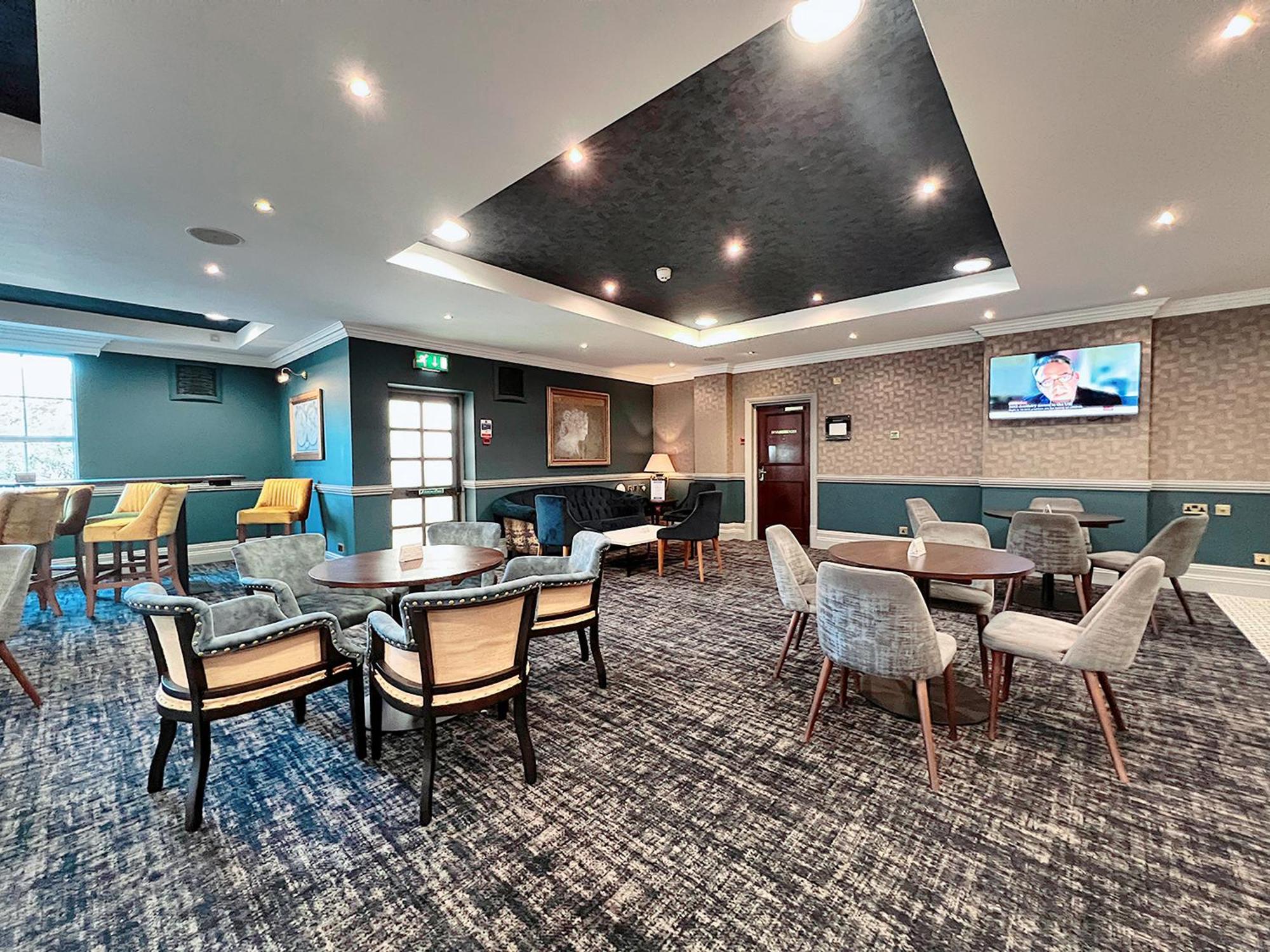 Best Western Premier EMA Yew Lodge Hotel Hotel 4*